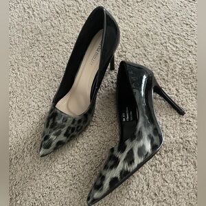 Olivia Miller Leopard Pumps